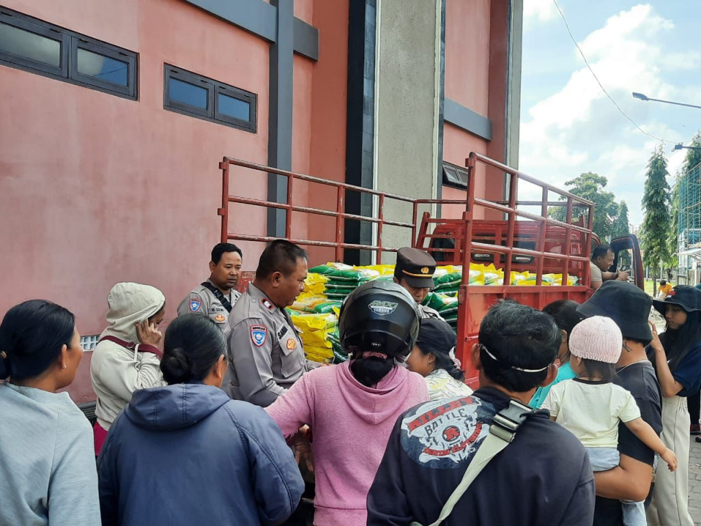 Lapangan Binaraga Dalung: Lokasi Strategis Kegiatan GPM dan Pasar Murah untuk Masyarakat